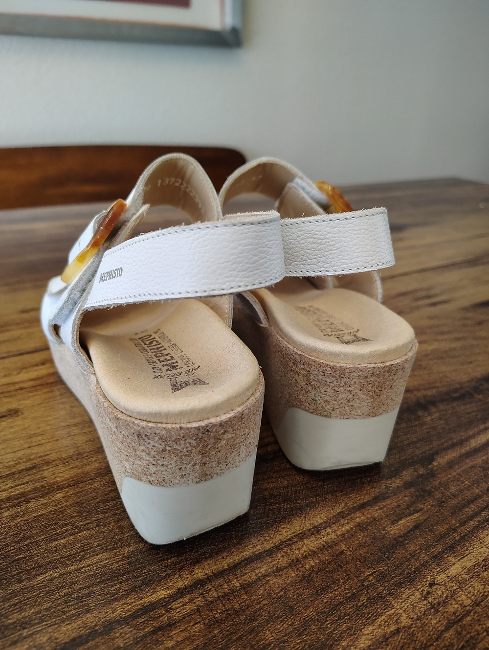 Mephisto Women’s Giulia Wedge Sandal White 37 7 - Picture 4 of 5